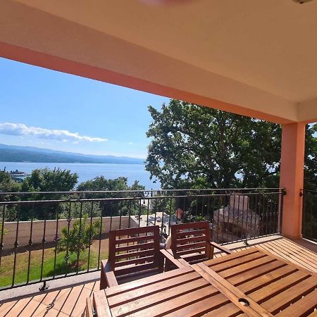 Family Apartment Nekic Opatija Eksteriør billede